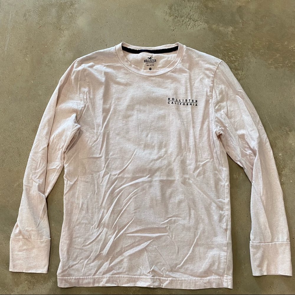 Men’s Hollister Long Sleeve Tee (pale pink)